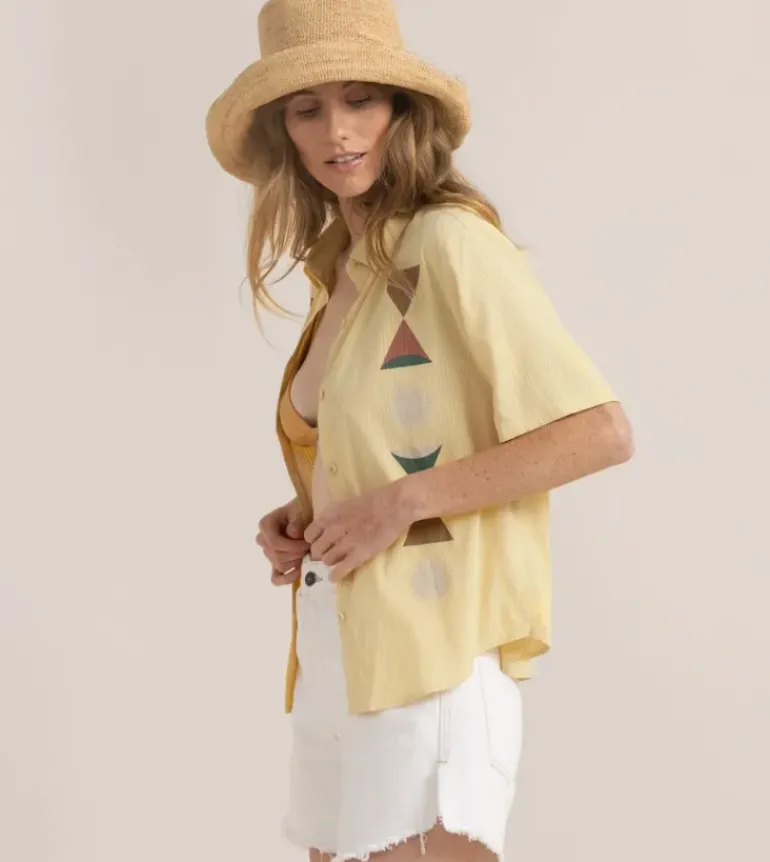 Bless Up Breathable Stretch Shirt