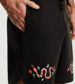 Chiller Boardshorts 17"
