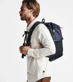 Day Trip Passenger 27L 2.0 Bag