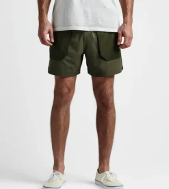 Happy Camper Shorts 16"