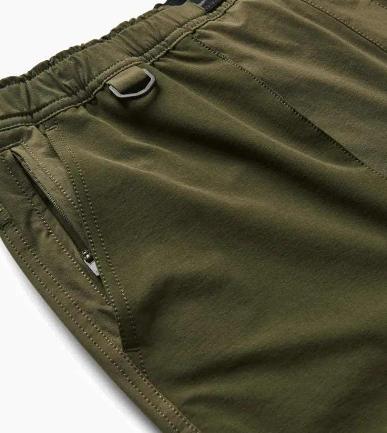 Happy Camper Shorts 16"