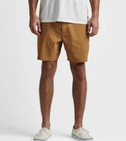 Layover Trail Shorts 17"