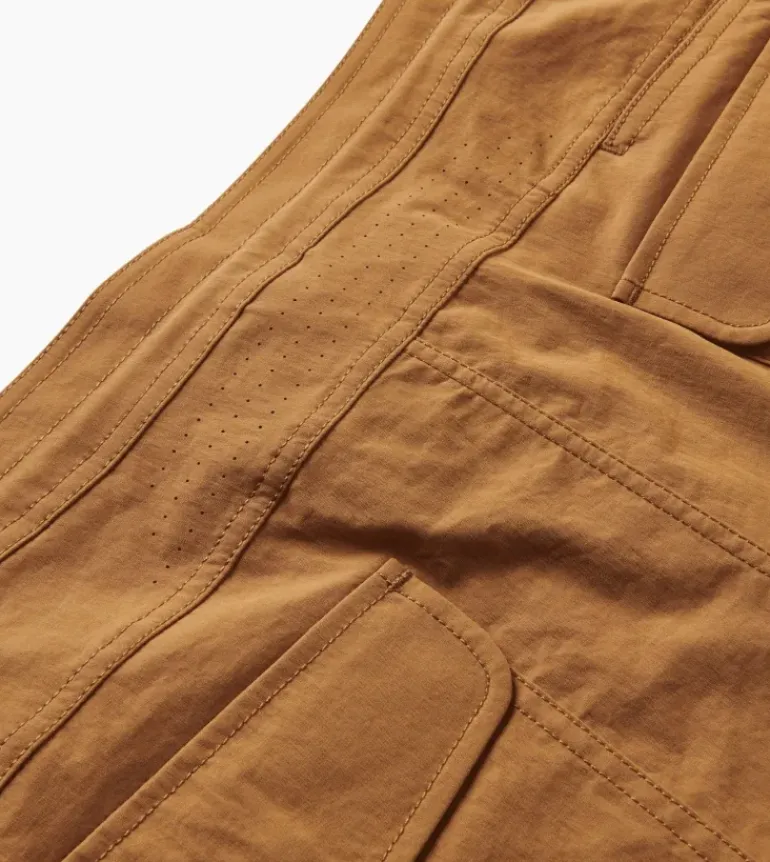 Layover Trail Shorts 17"