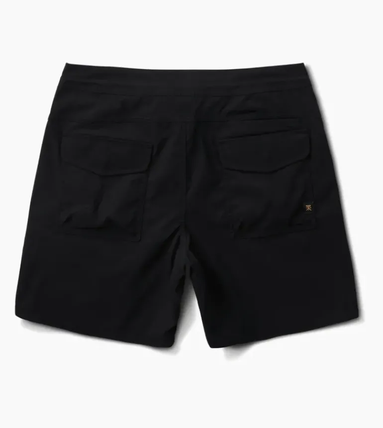 Layover Trail Shorts 17"
