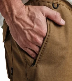 Layover Traveler Shorts 17