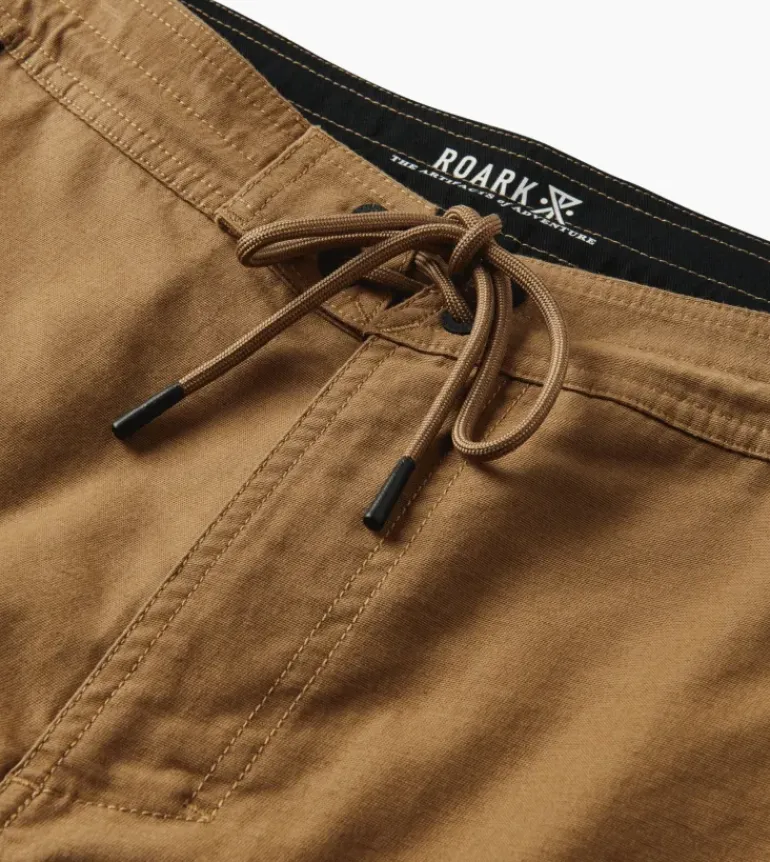 Layover Traveler Shorts 17"