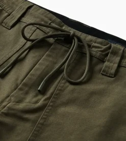 Layover Utility Shorts 18