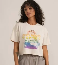 Mountain Cropped Boxy Premium Tee