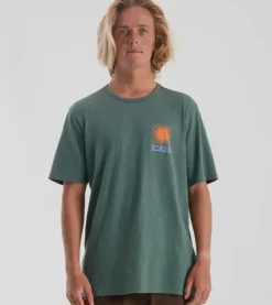 Roamer Premium Tee