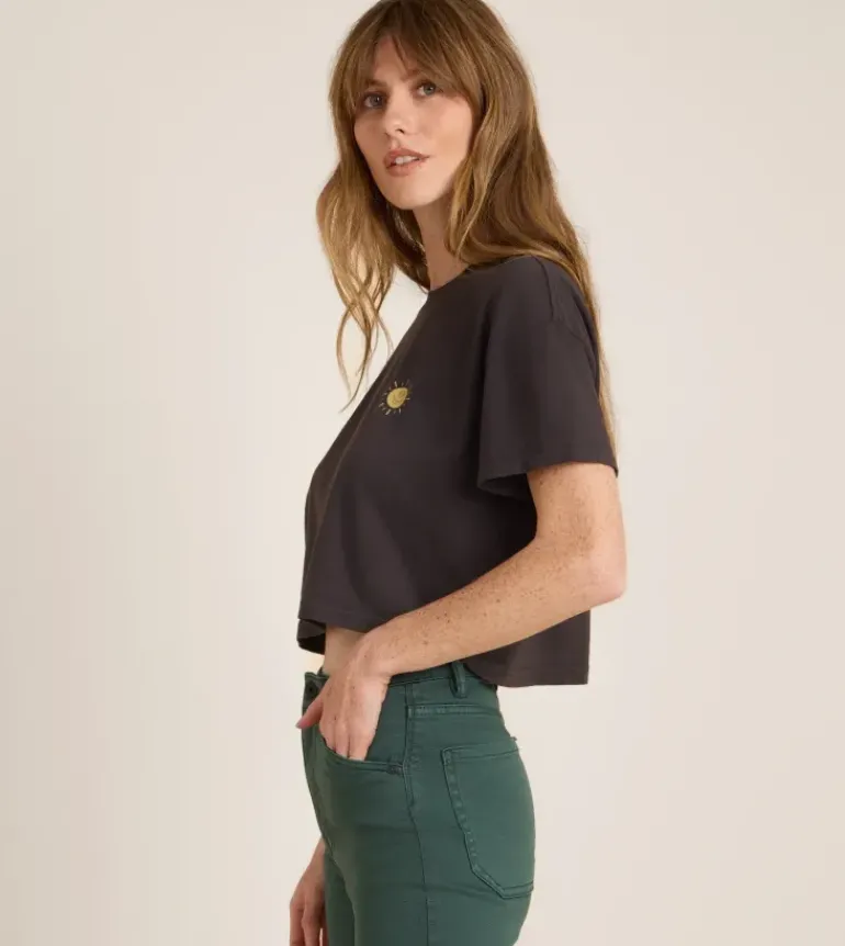 Seek Cropped Boxy Premium Tee